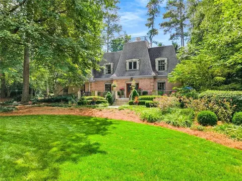 760 Weatherly Ln NW, Atlanta, GA 30328