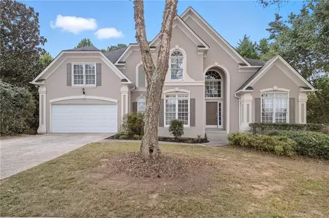 1985 Settindown Dr, Roswell, GA 30075