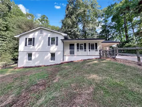 422 Marty Ln, Dallas, GA 30132