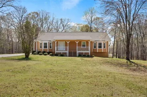 216 Rivers Rd, Fayetteville, GA 30214