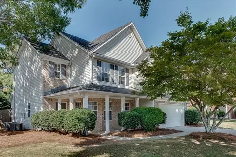 3675 Crescent Walk Ln, Suwanee, GA 30024