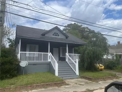 2 Palmetto St, Porterdale, GA 30014