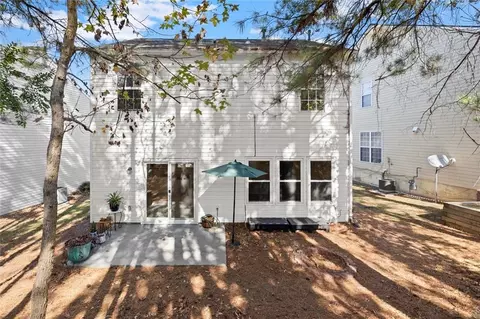 Exterior - 2995 Oxwell Dr, Duluth, GA 30096 photo 6 of 9
