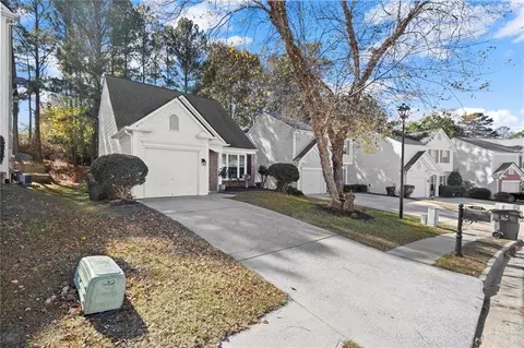Exterior - 2995 Oxwell Dr, Duluth, GA 30096 photo 8 of 9