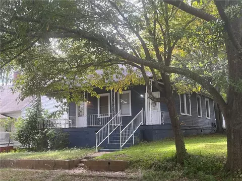 13 Cotton Ave, Porterdale, GA 30014