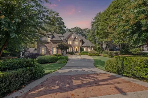 4724 Dudley Ln, Atlanta, GA 30327