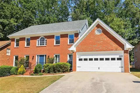 6336 Southland Forest Dr, Stone Mountain, GA 30087