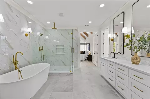 Bath - 3255 Hall Rd, Dacula, GA 30019 photo 6 of 11