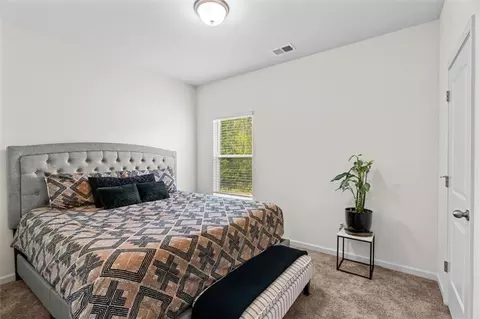 Bedroom - 586 Collington Cir, Dalton, GA 30721 photo 6 of 8