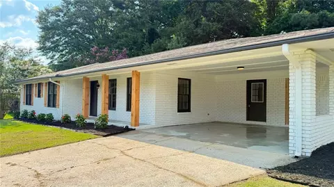 4140 Weston Dr, Powder Springs, GA 30127