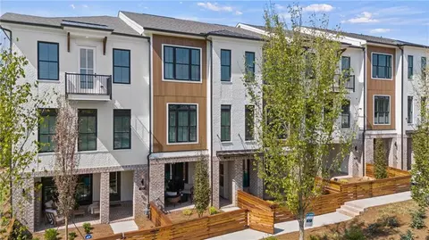 116 Iveybrooke Ln #63, Alpharetta, GA 30009