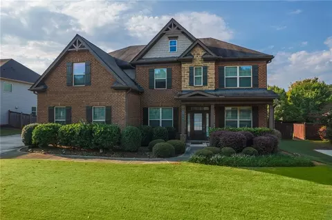 210 Birchin Dr, Woodstock, GA 30188