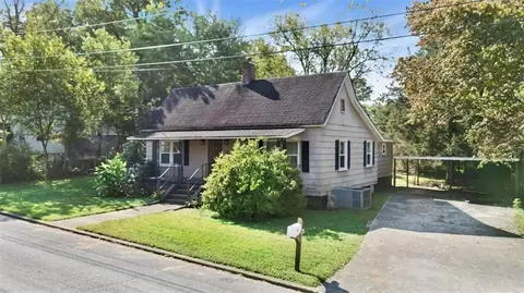 106 Sixth St, Trion, GA 30753