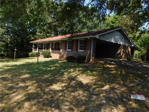 2000 Stone Mountain Lithonia Rd, Lithonia, GA 30058