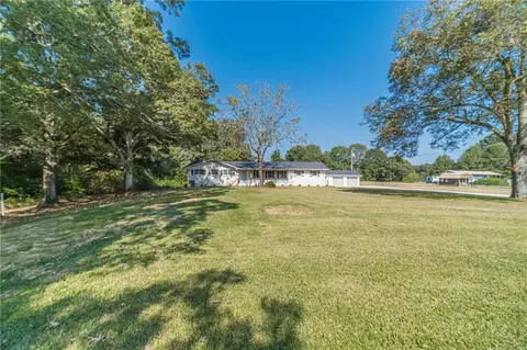 3467 Tom Brewer Rd, Loganville, GA 30052