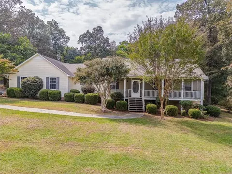 150 Hunts Gin Rd NE, Calhoun, GA 30701