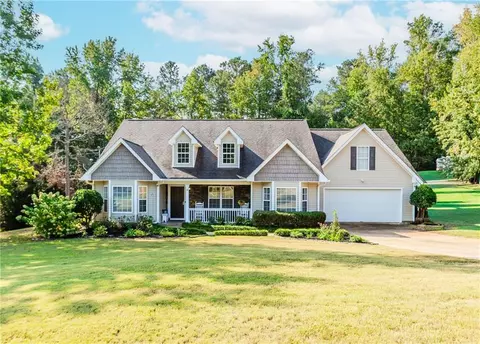 70 Alcovy Forest Dr, Covington, GA 30014