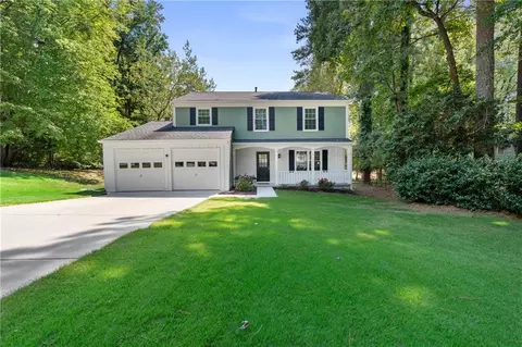 3001 Queens Ct, Norcross, GA 30071