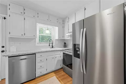 Kitchen - 2901 Ringle Rd, Chamblee, GA 30341 photo 4 of 4