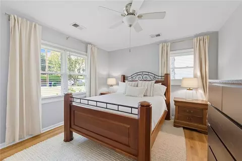 Bedroom - 2901 Ringle Rd, Chamblee, GA 30341 photo 1 of 11