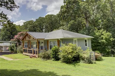 3854 Davis St, Suwanee, GA 30024