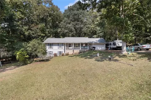 125 Kay Cir, Covington, GA 30014 photo 2