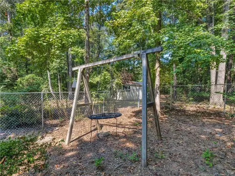 112 Bridgewater Dr, Jackson, GA 30233 photo 37