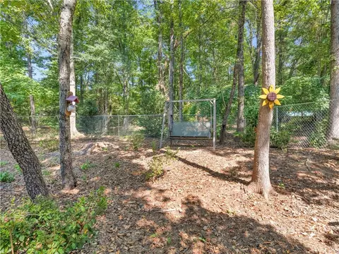 112 Bridgewater Dr, Jackson, GA 30233 photo 36