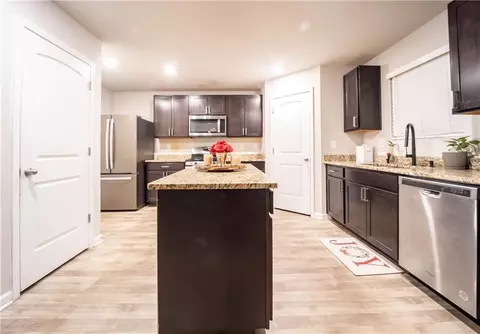 Kitchen - 45 Bridgemill Dr, Covington, GA 30014 photo 1 of 1