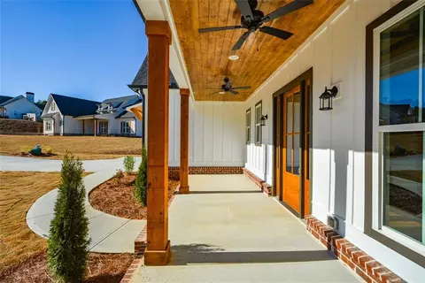 171 Field Stone Cir, Jasper, GA 30143