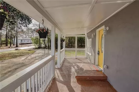 6557 Hill St, Lithia Springs, GA 30122
