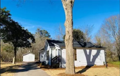 Other - 292 E Johnson St, Temple, GA 30179 photo 4 of 12