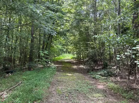 4923 Amsler Rd, Ellenwood, GA 30294