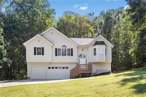 36 Live Oak Run NW, Cartersville, GA 30121