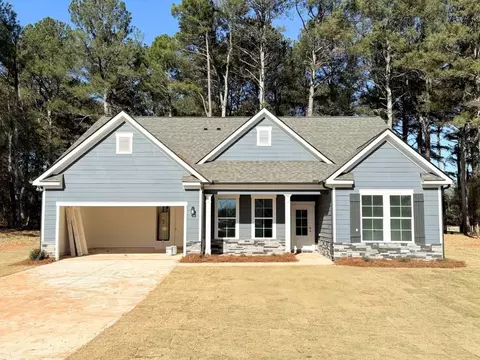 64 Westlyn Ln, Winder, GA 30680