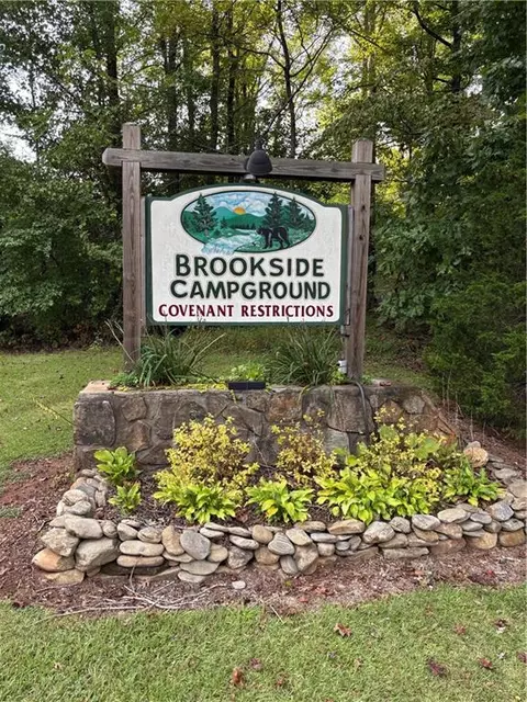 91 Brookside Dr, Cleveland, GA 30528