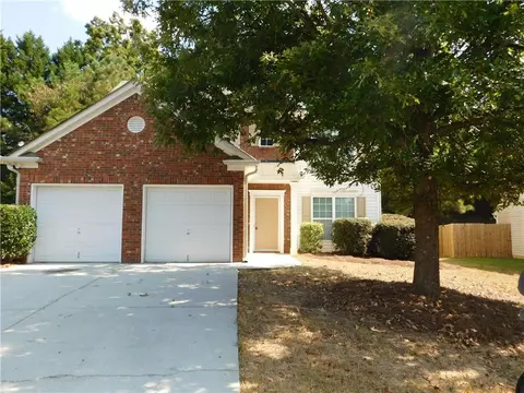2316 Tullamore Cir, Snellville, GA 30039
