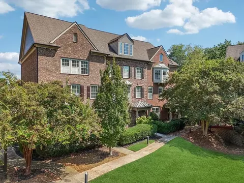 550 Micayne Cir SE #1, Smyrna, GA 30082