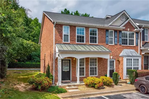266 Paden Cove Trl, Lawrenceville, GA 30044