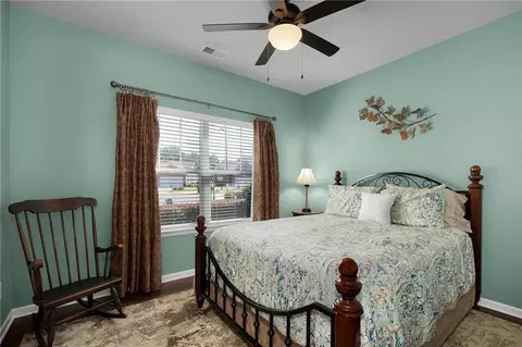 Bedroom - 205 Willowbrook Dr SE, Calhoun, GA 30701 photo 1 of 4