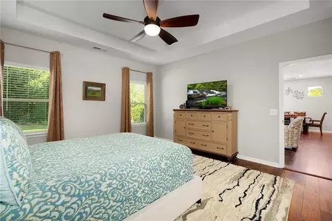 Bedroom - 205 Willowbrook Dr SE, Calhoun, GA 30701 photo 4 of 4