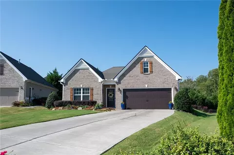 205 Willowbrook Dr SE, Calhoun, GA 30701