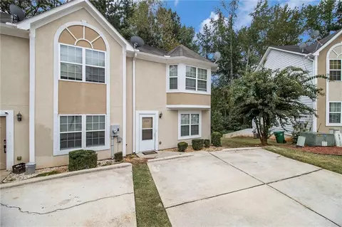 Exterior - 2995 Fields Dr, Lithonia, GA 30038 photo 9 of 11