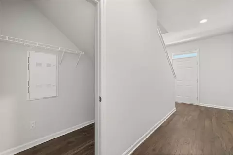 Entry Way - 12083 Conrad Cir, Hampton, GA 30228 photo 5 of 7