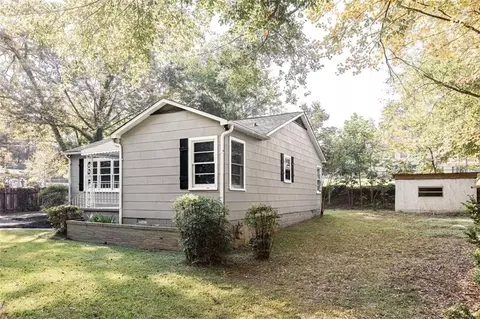 Exterior - 31 Craig St, Toccoa, GA 30577 photo 3 of 4