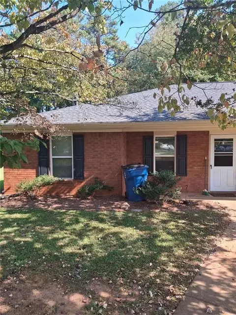 720 Still Lake Dr, Lawrenceville, GA 30046