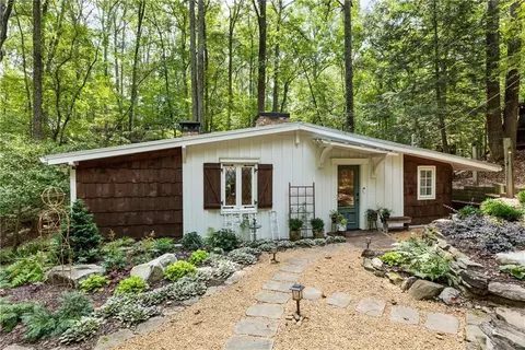 119 Olive St, Roswell, GA 30075