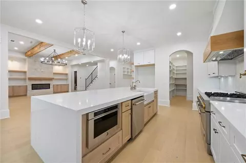 Kitchen - 3287 Hall Rd, Dacula, GA 30019 photo 6 of 7