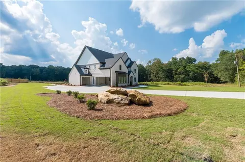 Exterior - 3287 Hall Rd, Dacula, GA 30019 photo 4 of 15