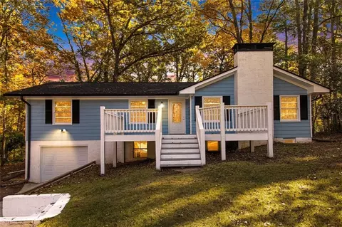 1399 Sagewood Cir, Stone Mountain, GA 30083